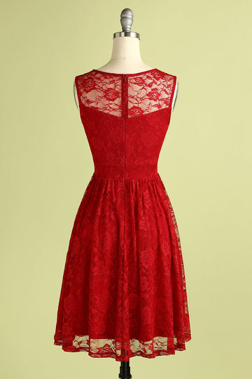Vestido de renda curto vermelho